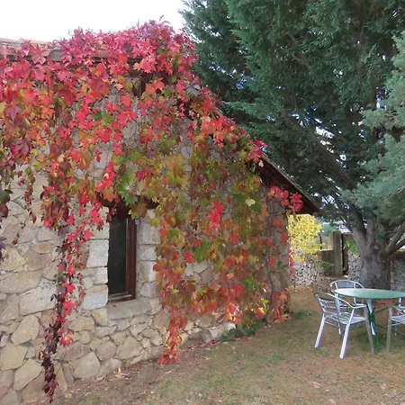 Casas Rurales Cimera Ybrincalobitos Hoyos del Espino Kamer foto