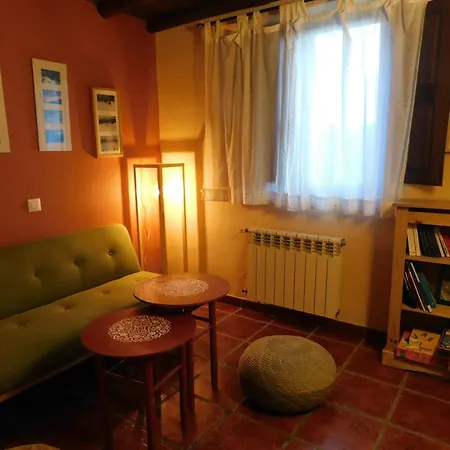 Casas Rurales Cimera Ybrincalobitos Hoyos del Espino Kamer foto
