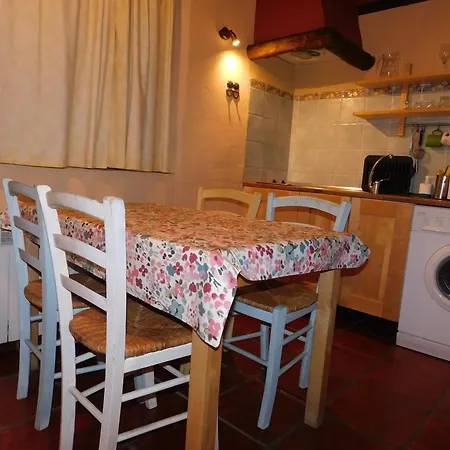 Casas Rurales Cimera Ybrincalobitos Hoyos del Espino Kamer foto